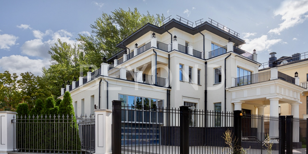 Квартира, 10 комнат  Санкт-Петербург г., г. Санкт-Петербург, Петроградский район, наб. реки Крестовки,   3а, Фото 1