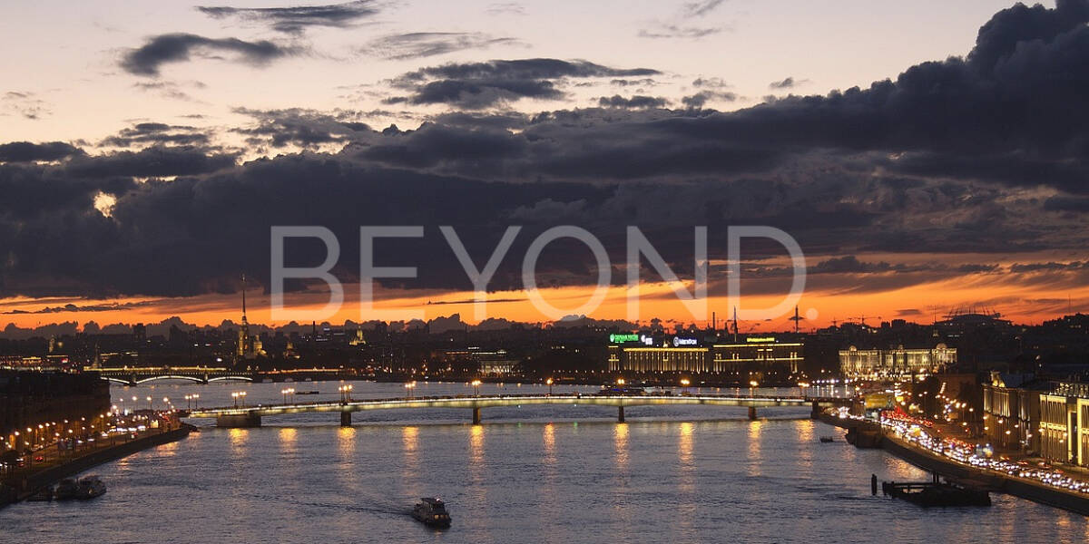 Квартира, 3 комнаты  Санкт-Петербург г., г. Санкт-Петербург, Центральный район, Воскресенская наб.,   32, Фото 1