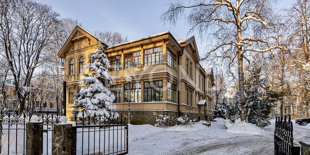 Apartment, 21 room  Санкт-Петербург г., г. Санкт-Петербург, Каменный остров, наб. реки Малой Невки,   33, Photo 1