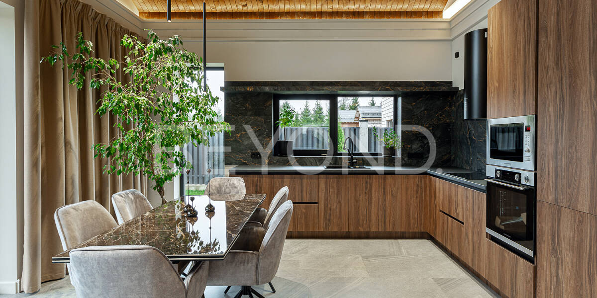 Квартира, 5 комнат  Санкт-Петербург г., Ленинградская область, Всеволожский муниципальный район, Бугровское сельское поселение,   Мендсары, ул. Центральная, , Фото 1