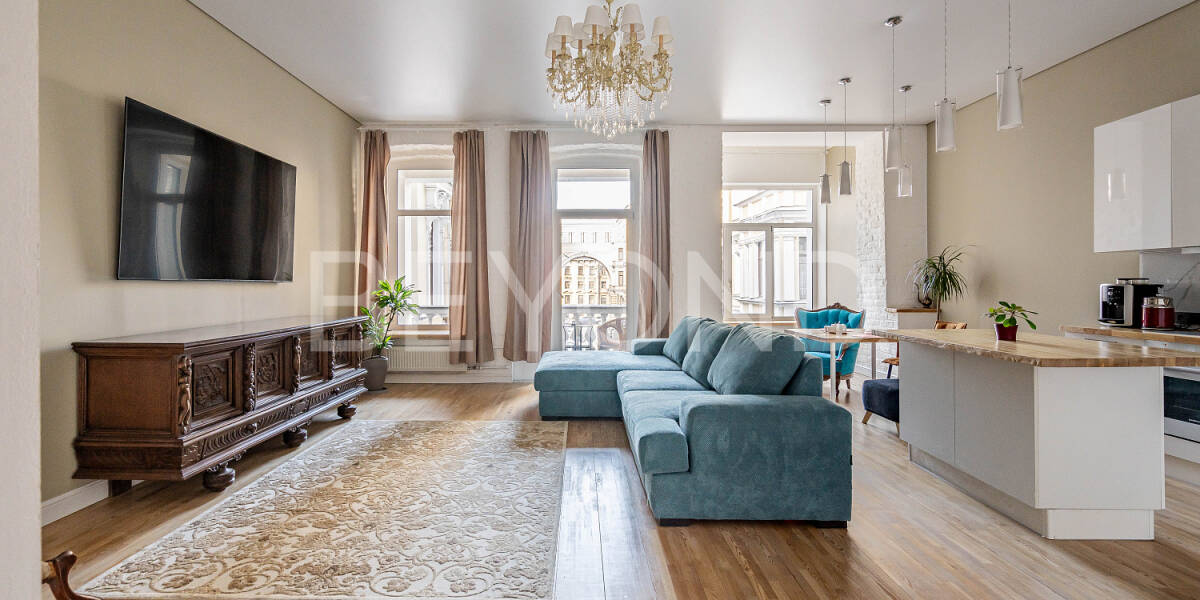 Квартира, 7 комнат  Санкт-Петербург г., Центральный район, улица Пестеля, 13-15 , Фото 1