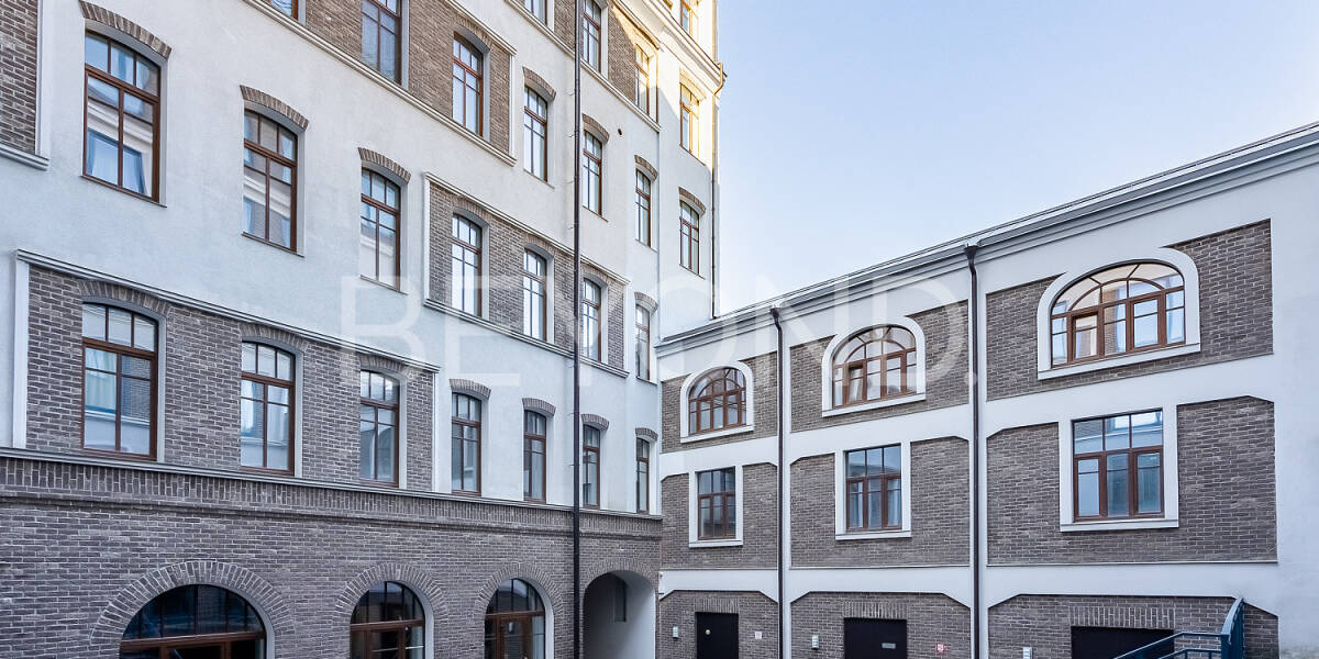 Квартира, 2 комнаты  Санкт-Петербург г., Адмиралтейский район, Галерная улица, 40 , Фото 1