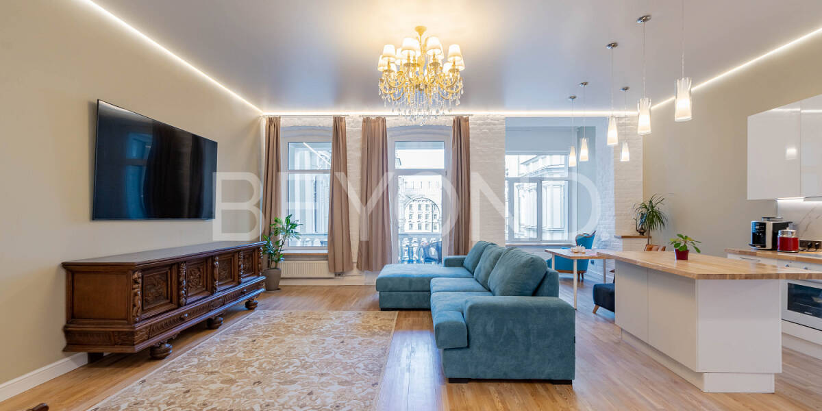 Apartment, 7 rooms  Санкт-Петербург г., Центральный, улица Пестеля, 13-15 , Photo 1