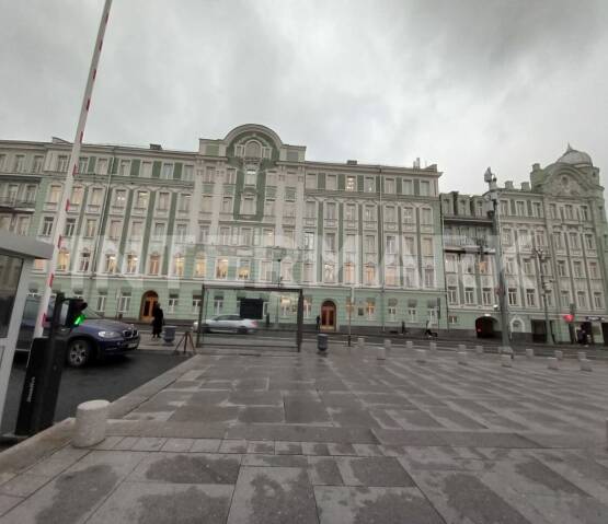 Снять в аренду  Офис рядом с Кремлём Моховая улица, 7, Фото 1