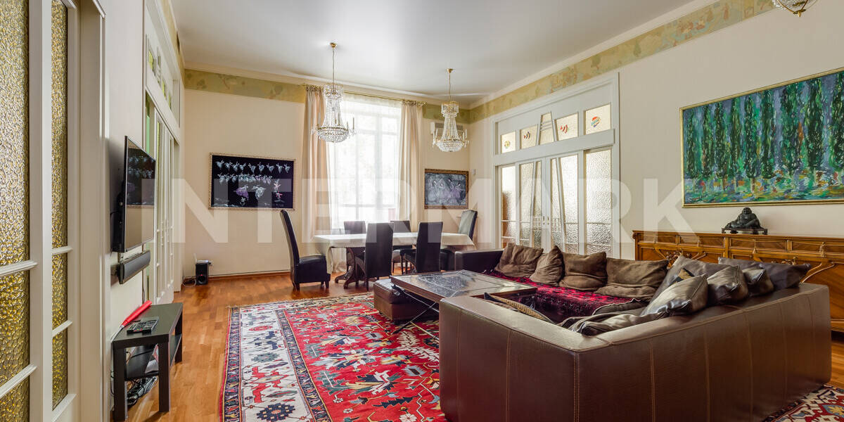 Apartment, 5 rooms  Sechenovsky Lane, 7, Photo 1