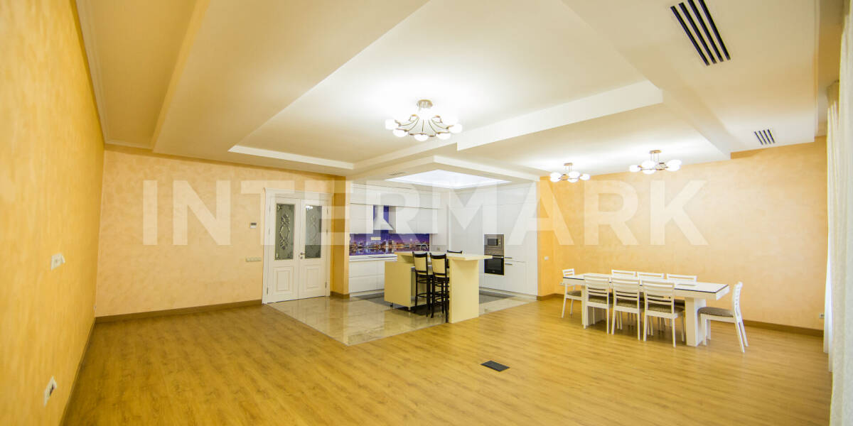 Apartment, 3 rooms Residential complex Trilogia Tryokhgorny Val Street, 14, str. 1, Photo 1