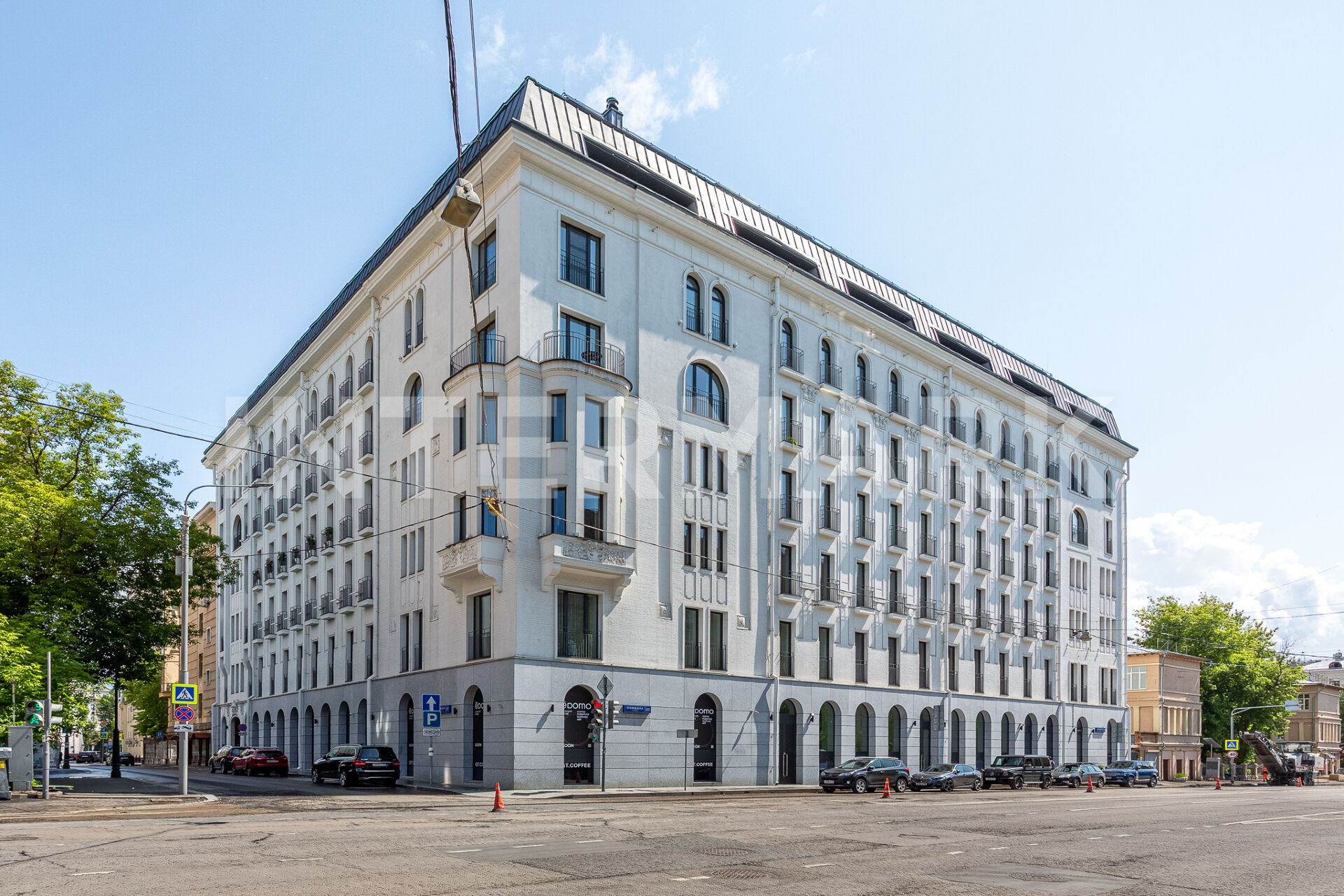 ЖК БУНИН (BUNIN) в Москве 🏠 купить квартиру на вторичном рынке, цены в  жилом комплексе БУНИН (BUNIN) 🚇 м. Смоленская, Киевская, Парк Культуры,  улица Плющиха, 37 🏢 Intermark Real Estate - ранее Savills -