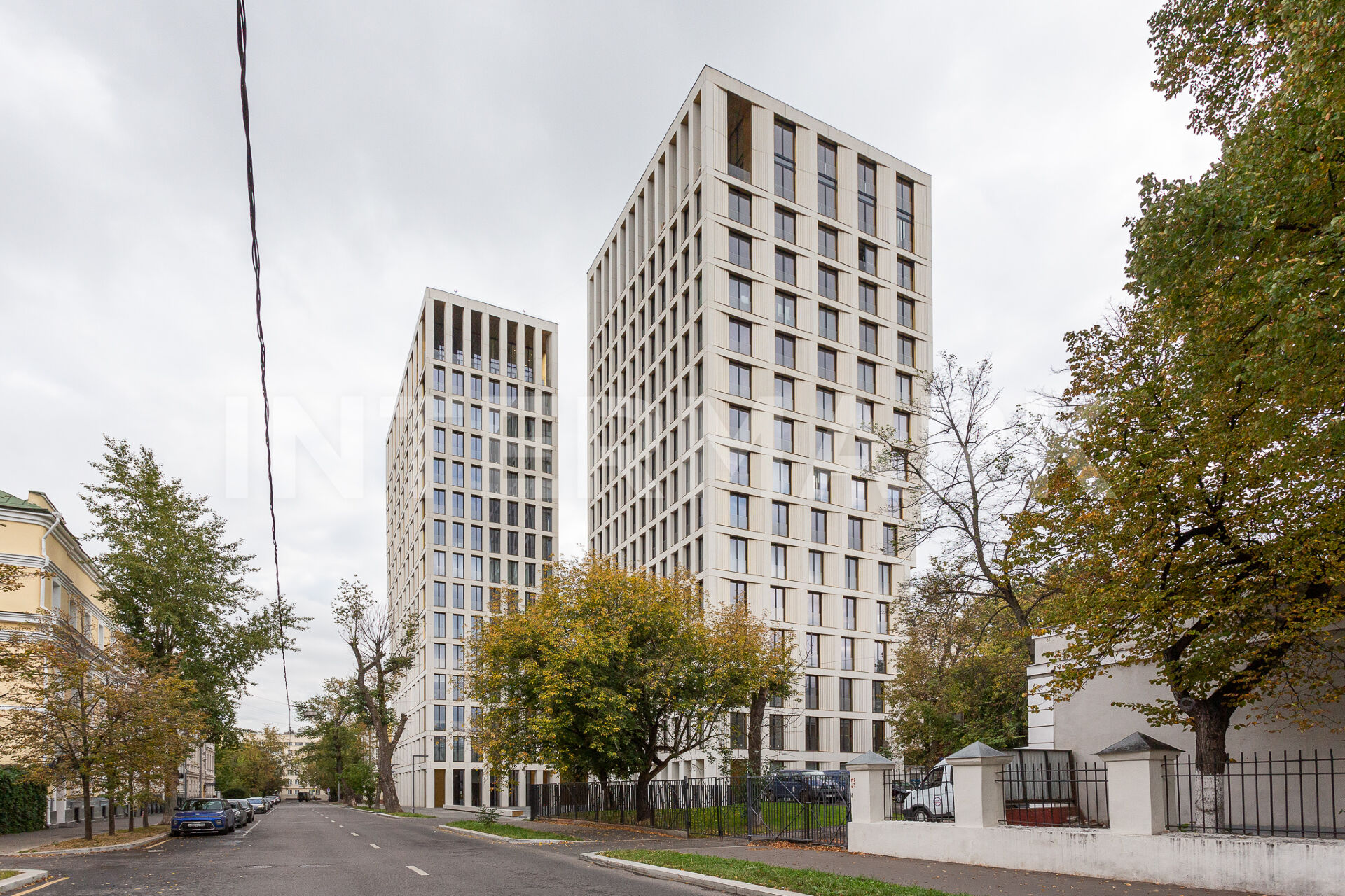 Снять квартиру в ЖК White Khamovniki в Москве, цены на аренду в жилом  комплексе White Khamovniki 🚇 м. Фрунзенская, Спортивная, Парк Культуры, Олсуфьевский  переулок, 9, корп. 2 🏢 Intermark Real Estate - ранее Savills