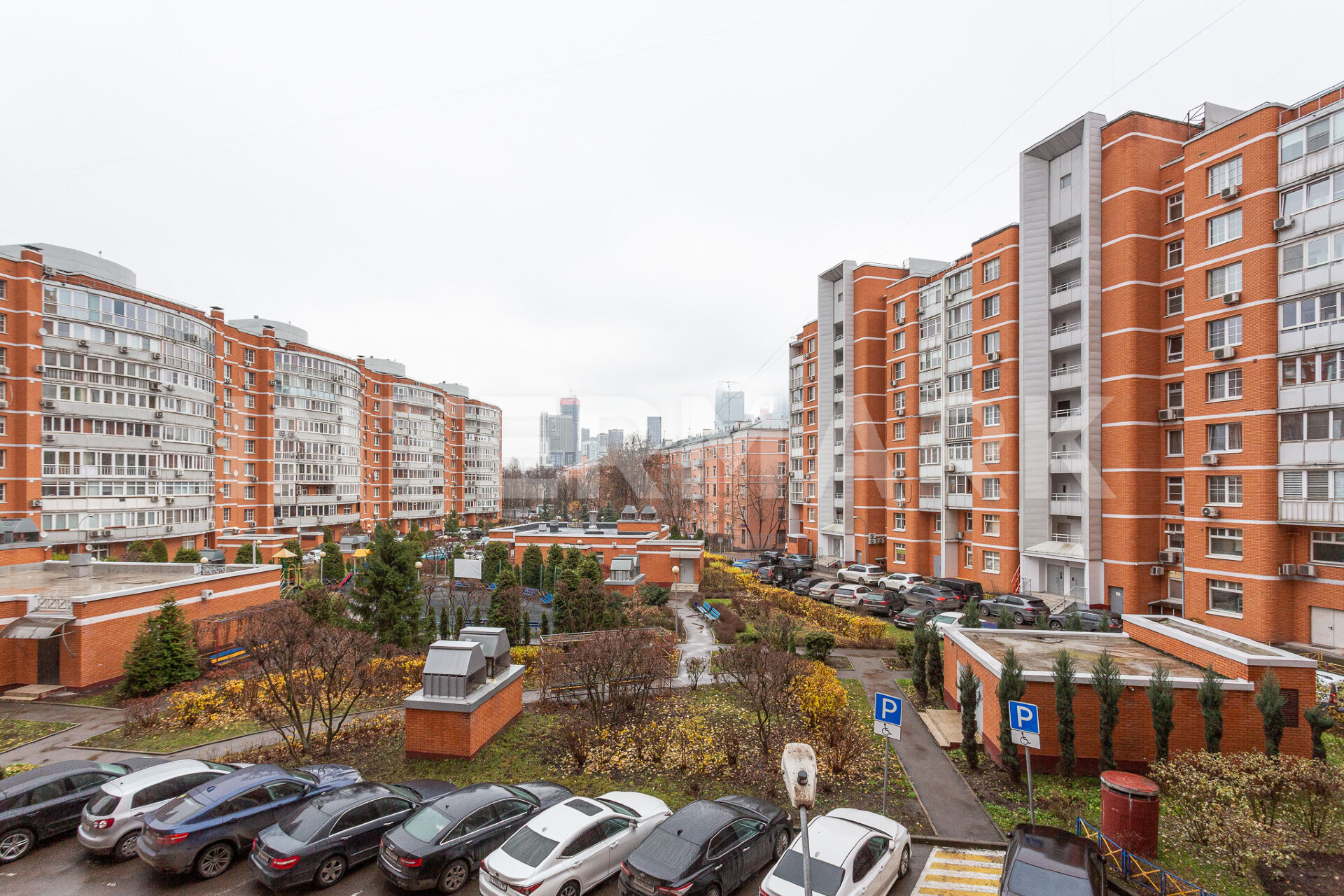 ЖК Бородино в Москве 🏠 купить квартиру на вторичном рынке, цены в жилом  комплексе Бородино 🚇 м. Багратионовская, Фили, Шелепиха, Большая Филёвская  улица, 16 🏢 Intermark Real Estate - ранее Savills -